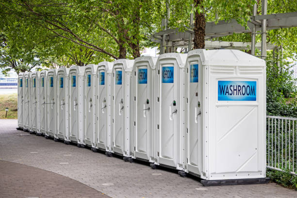 Best Portable toilet rental cost  in Langley Park, MD